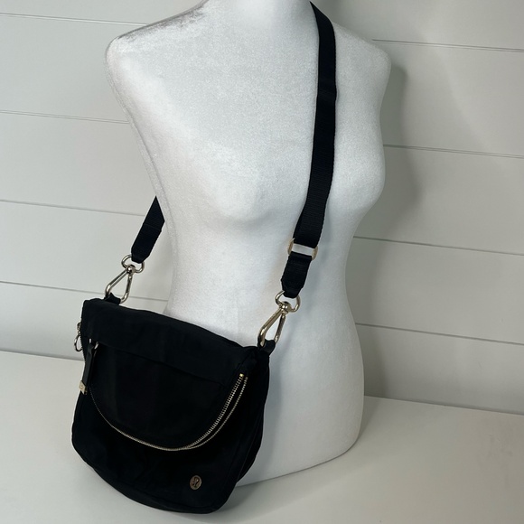 Lululemon Festival Bag Black - Picture 5 of 9